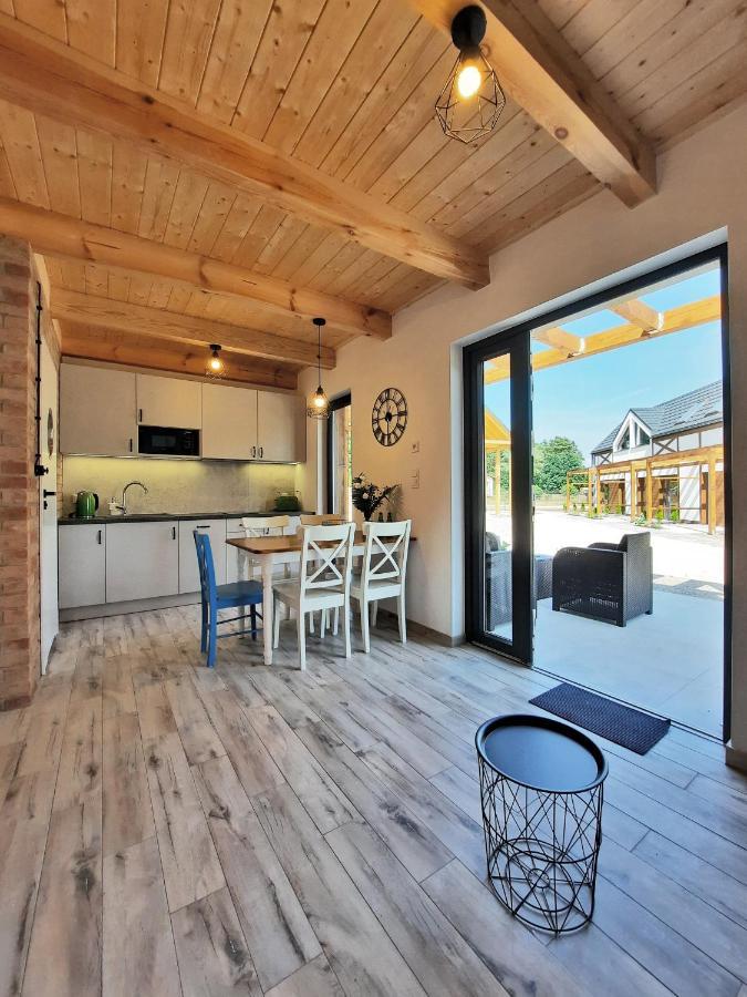 Patyki Kamyki Apartment Ustka Ngoại thất bức ảnh